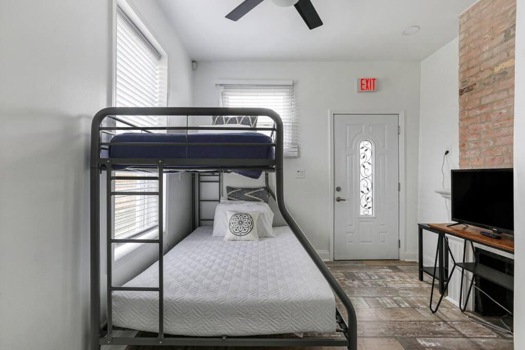 Sleep 10 Next To Superdome And Downtown Villa Ню Орлиънс Екстериор снимка